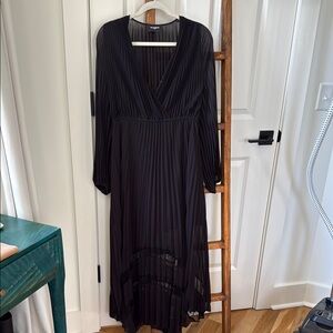 Black Pleated Maxi Dress